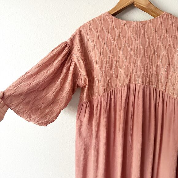 Davi & Dani Solid‎ V Neck Short Sleeve Dusty Rose Mini Dress Women's Size Small - Picture 8 of 14